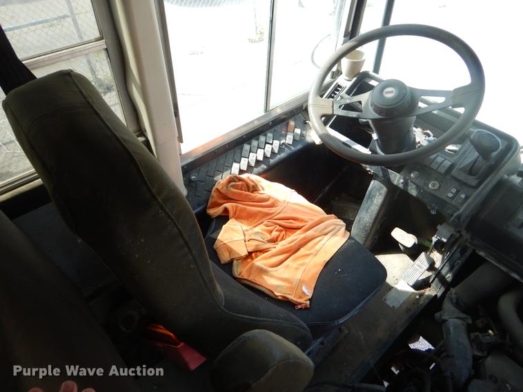 image for item ED9325 2008 Thomas Built Saf-T-Liner MVP EF school bus