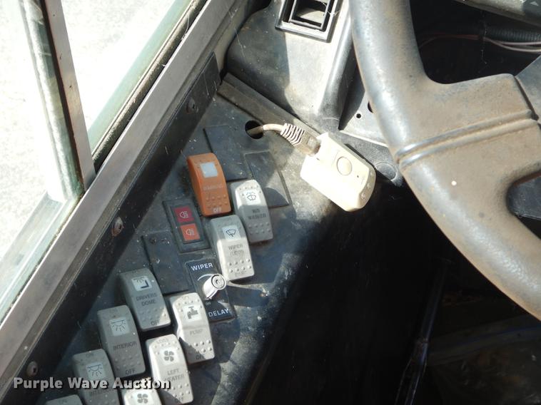 image for item ED9325 2008 Thomas Built Saf-T-Liner MVP EF school bus