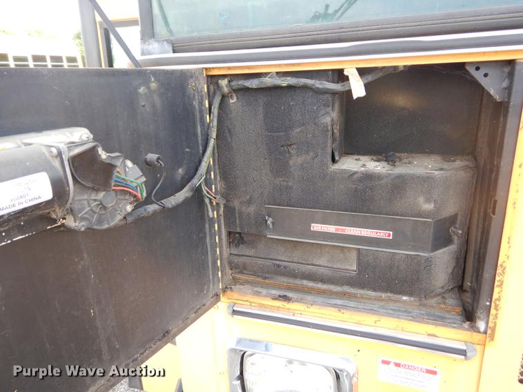 image for item ED9325 2008 Thomas Built Saf-T-Liner MVP EF school bus