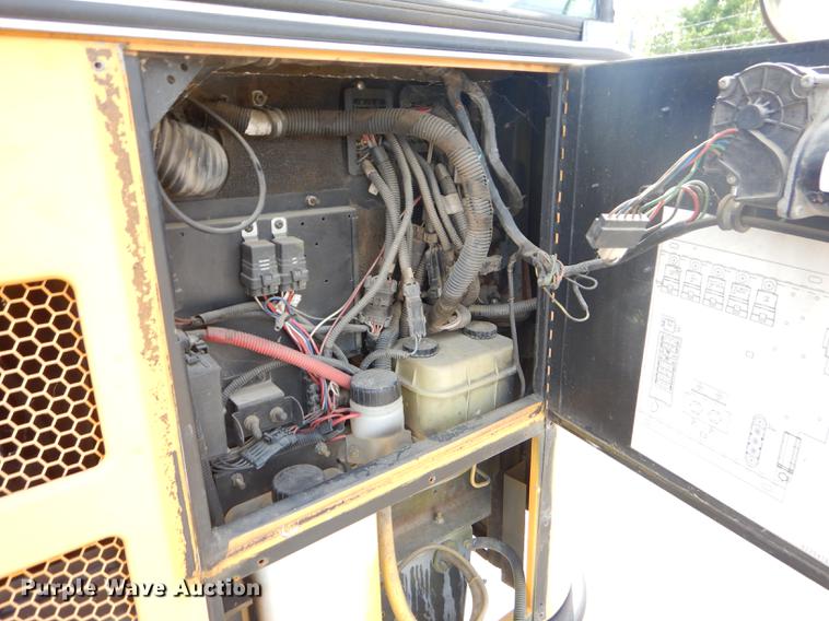 image for item ED9325 2008 Thomas Built Saf-T-Liner MVP EF school bus