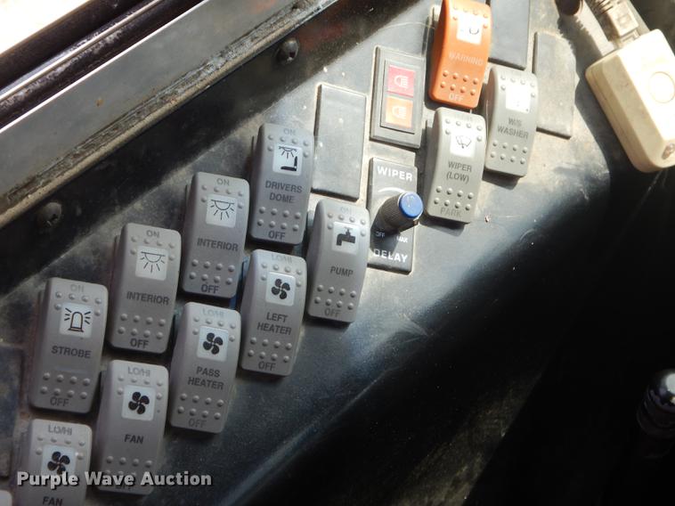 image for item ED9326 2008 Thomas Built Saf-T-Liner MVP EF school bus