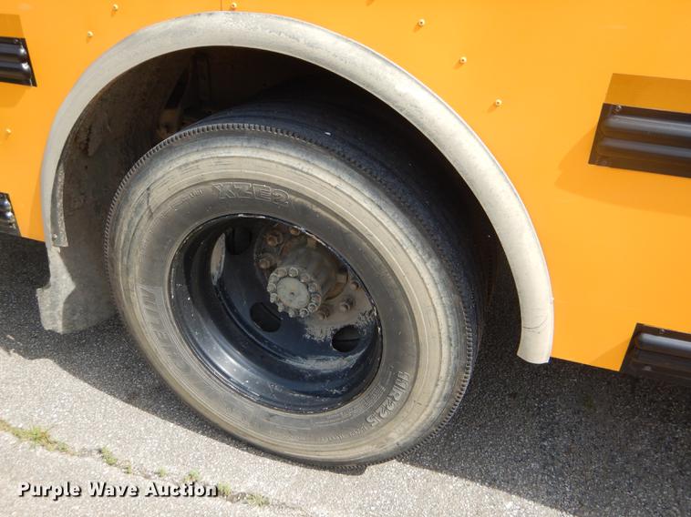 image for item ED9326 2008 Thomas Built Saf-T-Liner MVP EF school bus