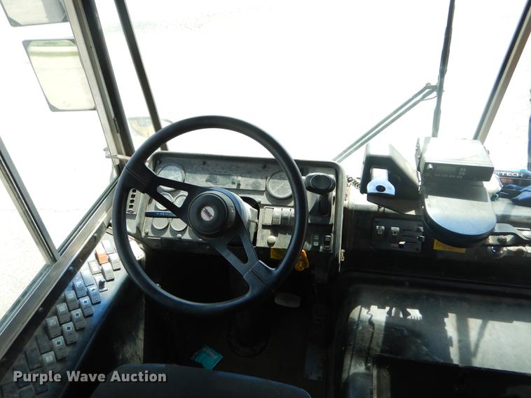 image for item ED9327 2008 Thomas Built Saf-T-Liner MVP EF school bus