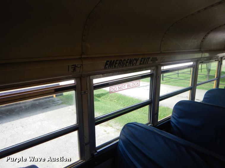 image for item ED9327 2008 Thomas Built Saf-T-Liner MVP EF school bus