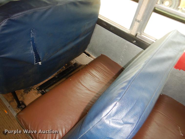 image for item ED9327 2008 Thomas Built Saf-T-Liner MVP EF school bus