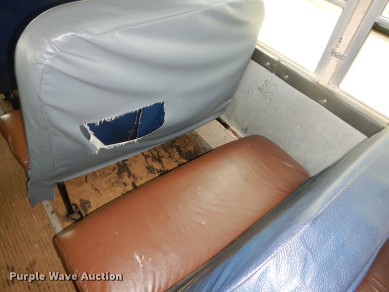 image for item ED9327 2008 Thomas Built Saf-T-Liner MVP EF school bus