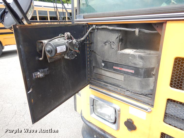 image for item ED9327 2008 Thomas Built Saf-T-Liner MVP EF school bus