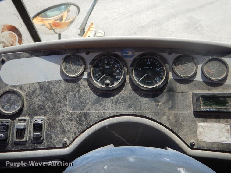 image for item ED9328 2005 Blue Bird All American school bus