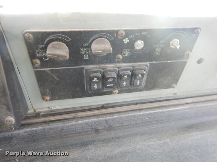 image for item ED9328 2005 Blue Bird All American school bus