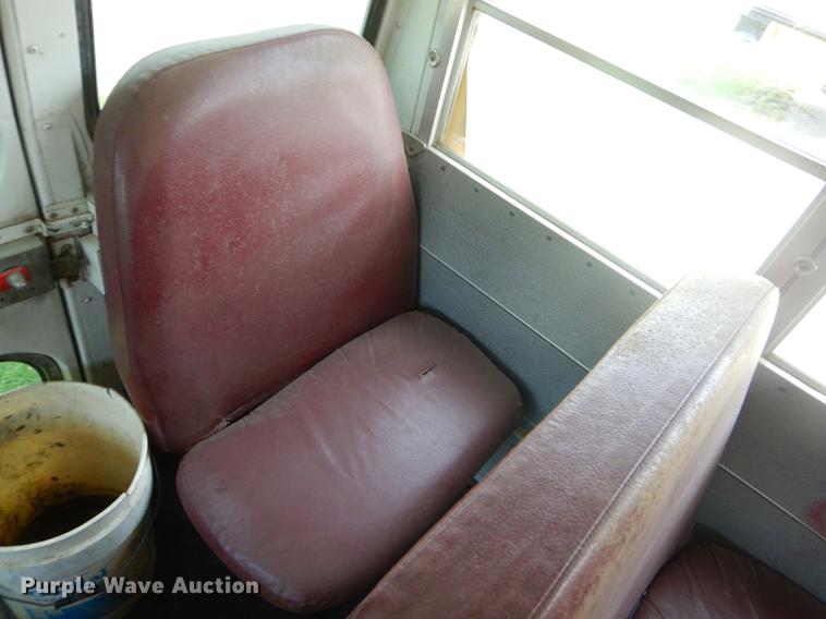 image for item ED9328 2005 Blue Bird All American school bus