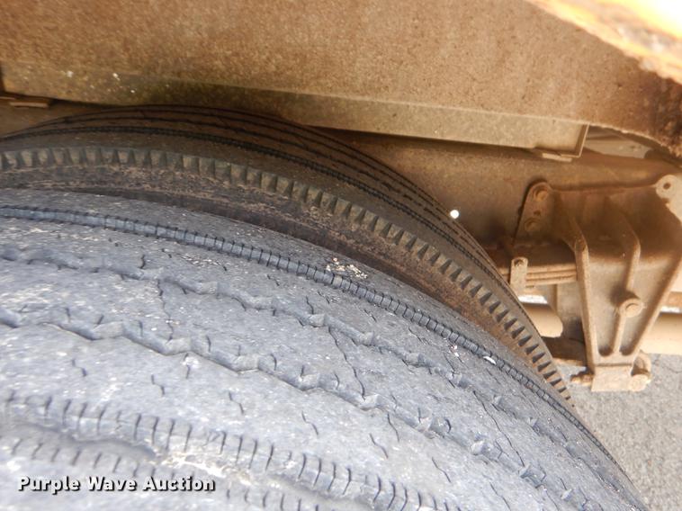 image for item ED9328 2005 Blue Bird All American school bus