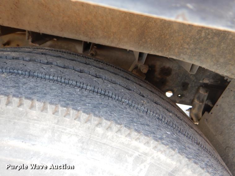 image for item ED9328 2005 Blue Bird All American school bus