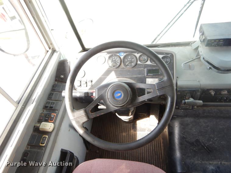 image for item ED9329 2005 Blue Bird All American school bus