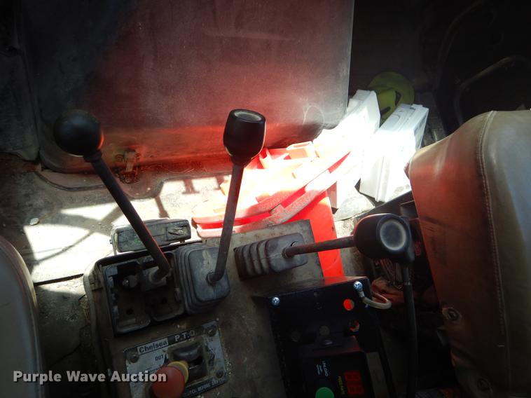 image for item ED9364 1991 International 4900 dump truck