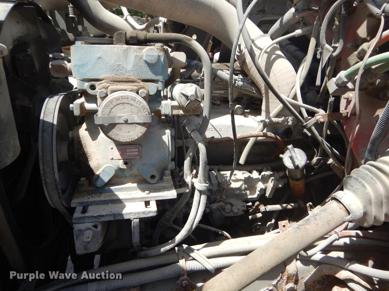 image for item ED9364 1991 International 4900 dump truck