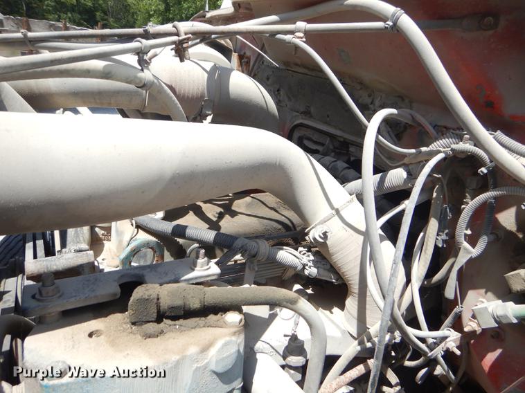 image for item ED9364 1991 International 4900 dump truck