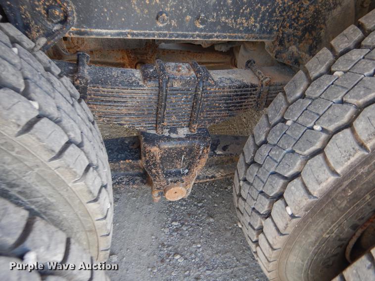 image for item ED9364 1991 International 4900 dump truck