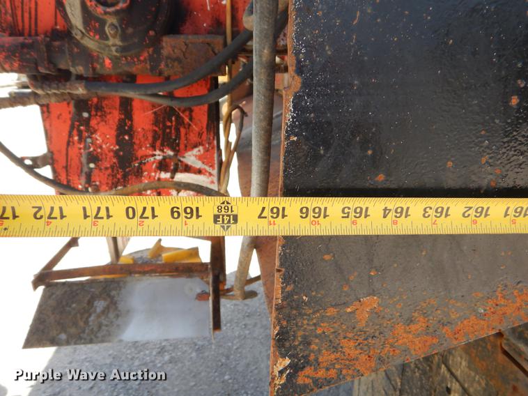 image for item ED9364 1991 International 4900 dump truck