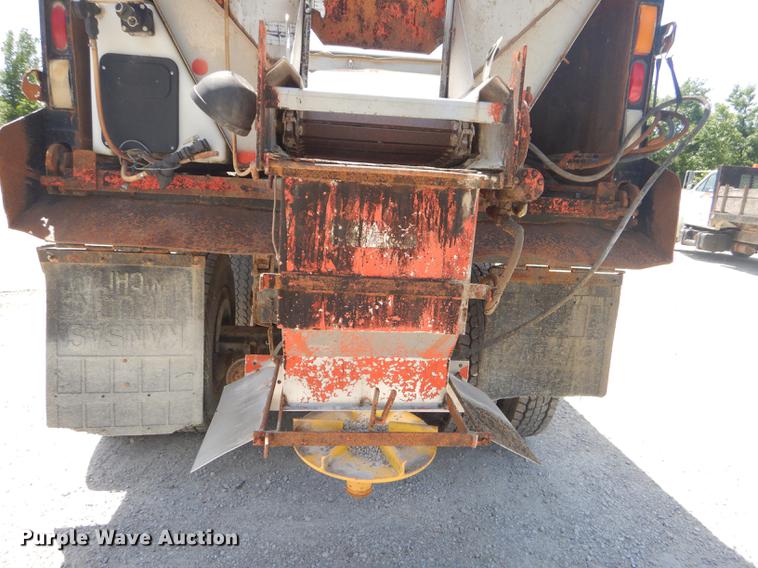 image for item ED9364 1991 International 4900 dump truck