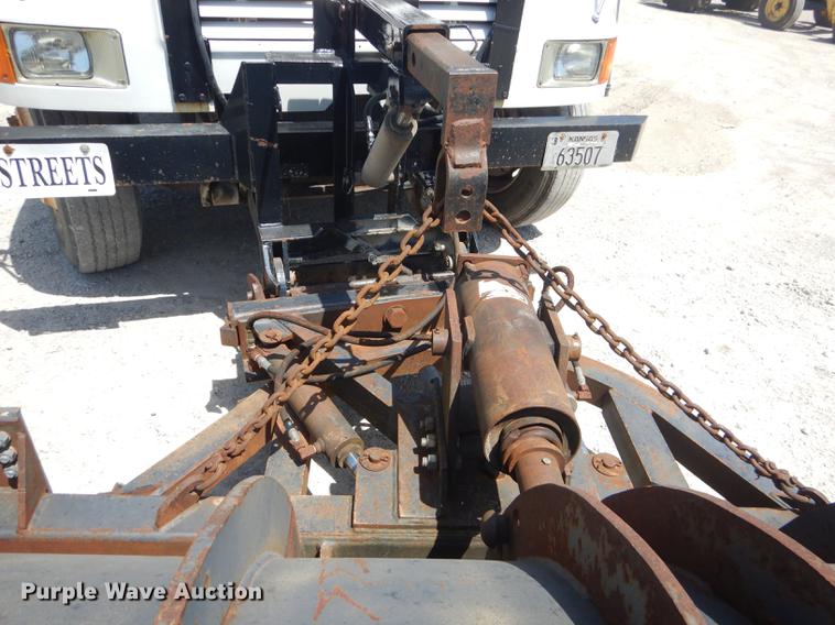 image for item ED9364 1991 International 4900 dump truck