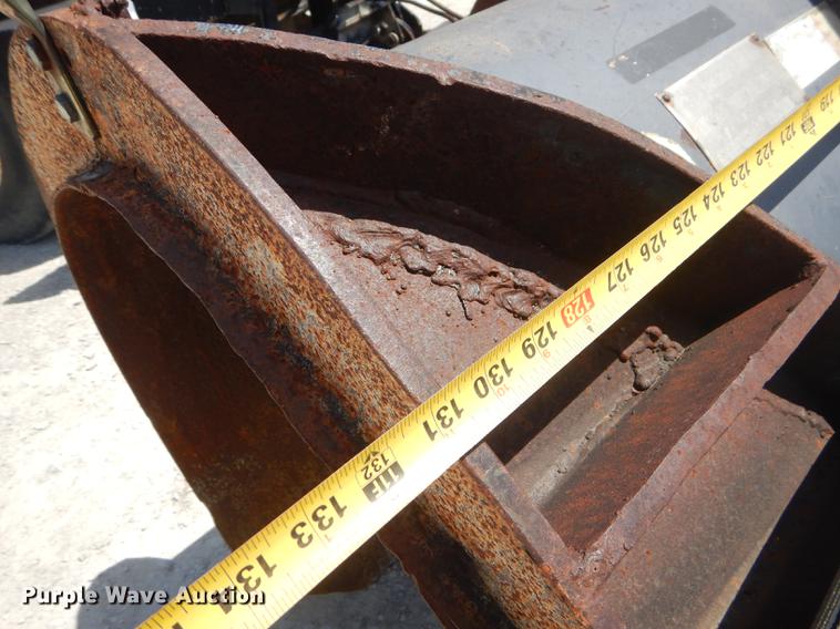 image for item ED9364 1991 International 4900 dump truck