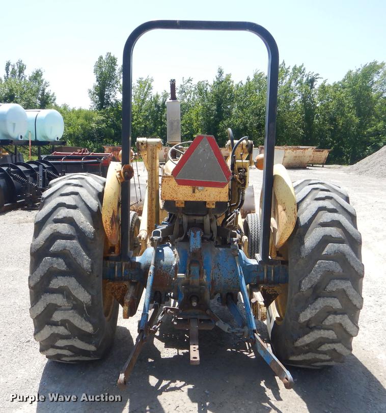 image for item ED9367 Ford 4500 tractor