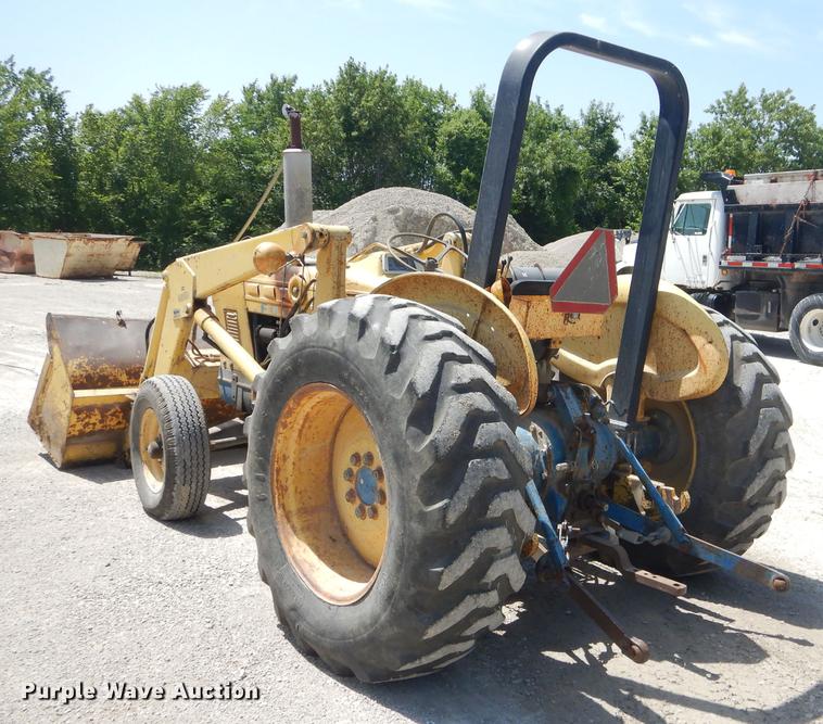 image for item ED9367 Ford 4500 tractor