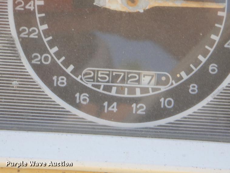 image for item ED9367 Ford 4500 tractor