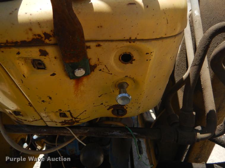 image for item ED9367 Ford 4500 tractor