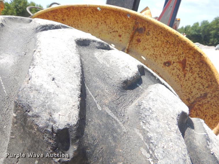 image for item ED9367 Ford 4500 tractor