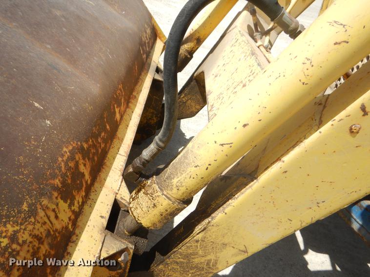 image for item ED9367 Ford 4500 tractor