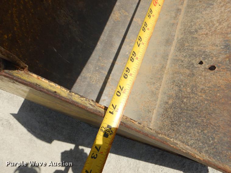 image for item ED9367 Ford 4500 tractor