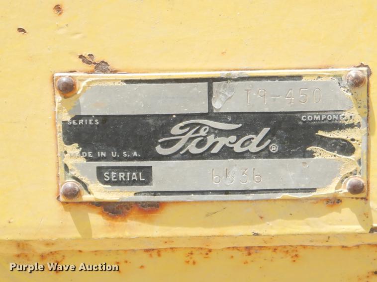image for item ED9367 Ford 4500 tractor