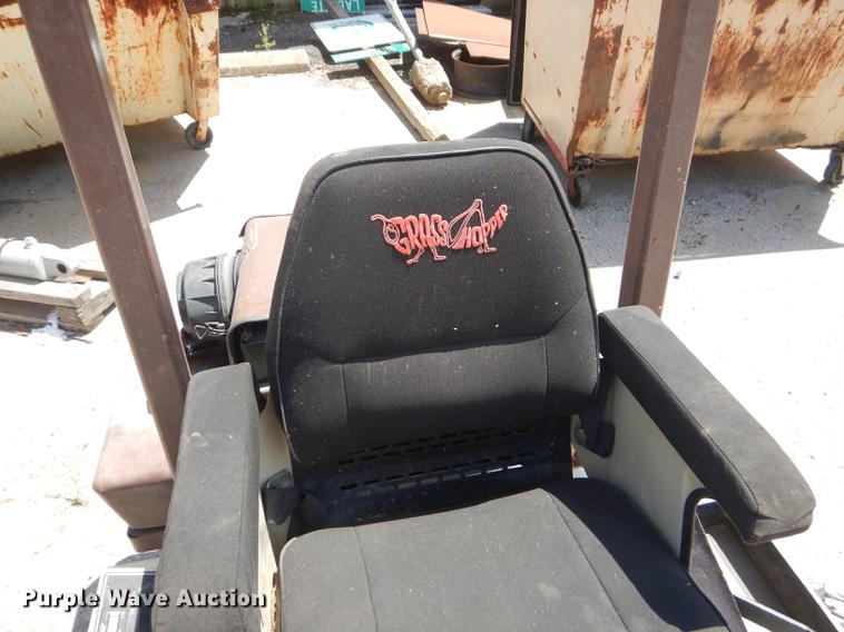 image for item ED9369 Grasshopper 722D ZTR lawn mower