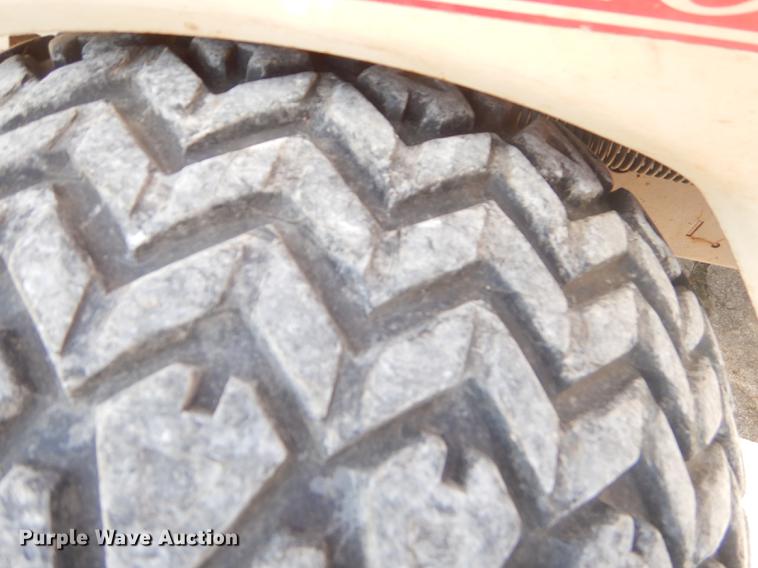 image for item ED9369 Grasshopper 722D ZTR lawn mower