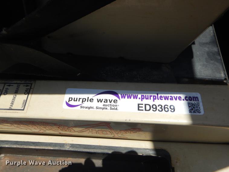 image for item ED9369 Grasshopper 722D ZTR lawn mower