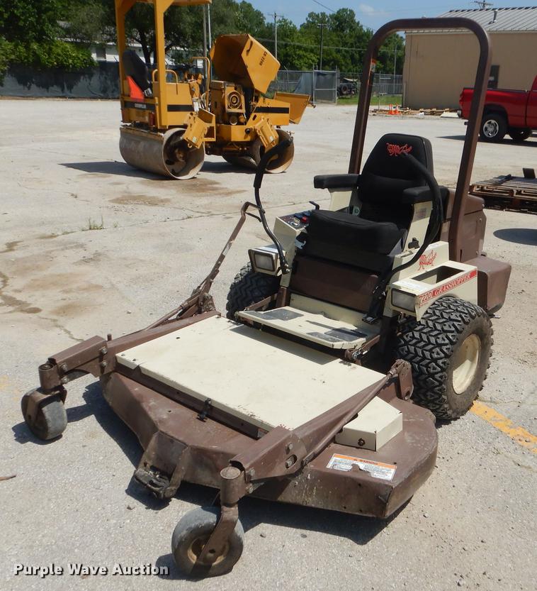 image for item ED9370 Grasshopper 722D ZTR lawn mower