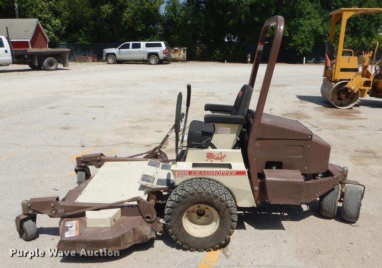 image for item ED9370 Grasshopper 722D ZTR lawn mower