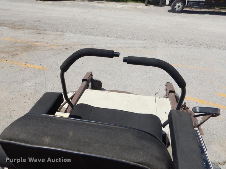 image for item ED9370 Grasshopper 722D ZTR lawn mower