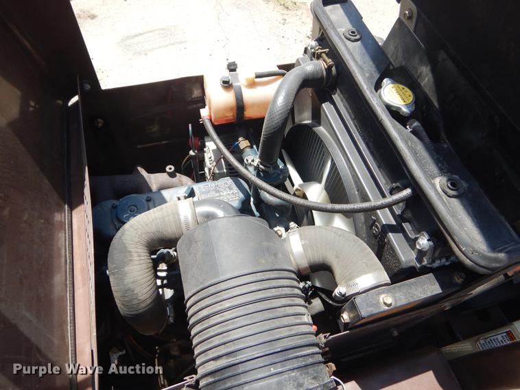 image for item ED9370 Grasshopper 722D ZTR lawn mower