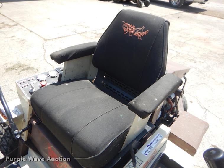 image for item ED9371 Grasshopper 721D ZTR lawn mower