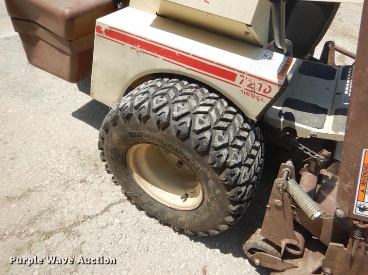 image for item ED9371 Grasshopper 721D ZTR lawn mower