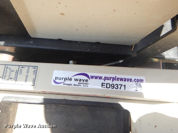 image for item ED9371 Grasshopper 721D ZTR lawn mower