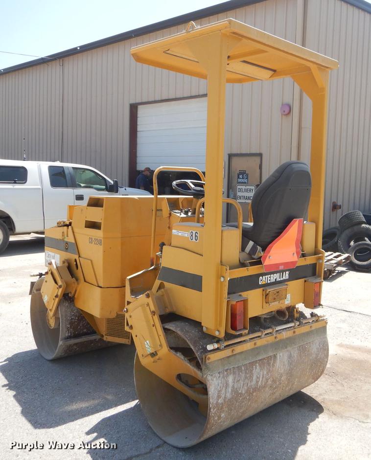image for item ED9372 Caterpillar CB224B double drum vibratory roller