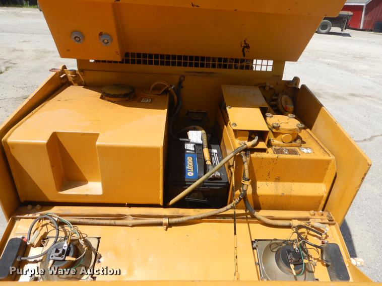 image for item ED9372 Caterpillar CB224B double drum vibratory roller