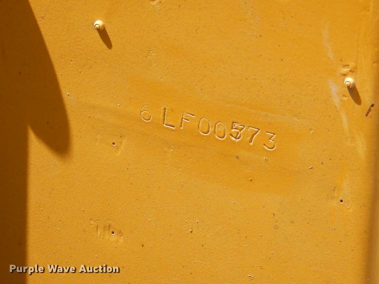 image for item ED9372 Caterpillar CB224B double drum vibratory roller