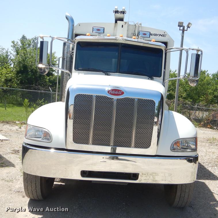 image for item ED9373 2013 Peterbilt 337 refuse truck