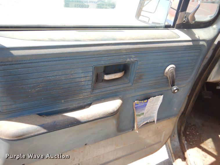 image for item ED9374 1980 Chevrolet C10 pickup truck