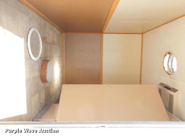 image for item ED9375 2005 Pace American CQ8520TA3 restroom trailer