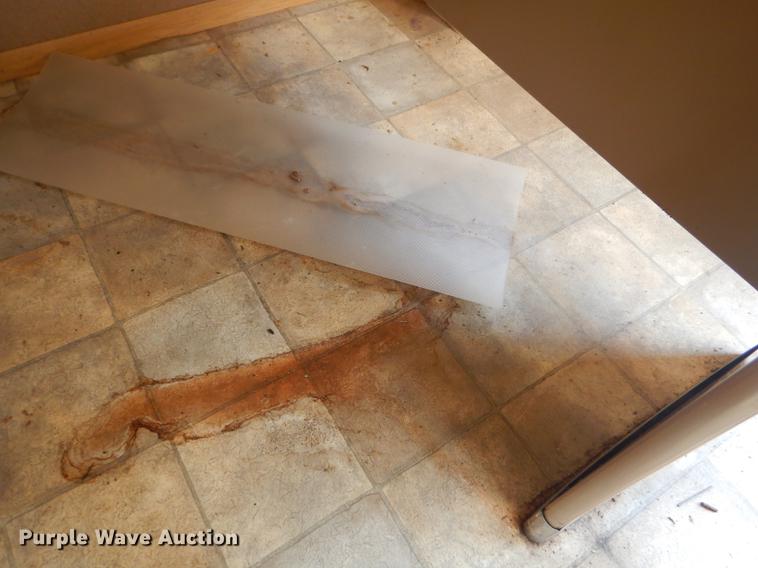 image for item ED9375 2005 Pace American CQ8520TA3 restroom trailer